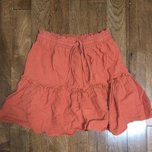 ruffled mini skirt